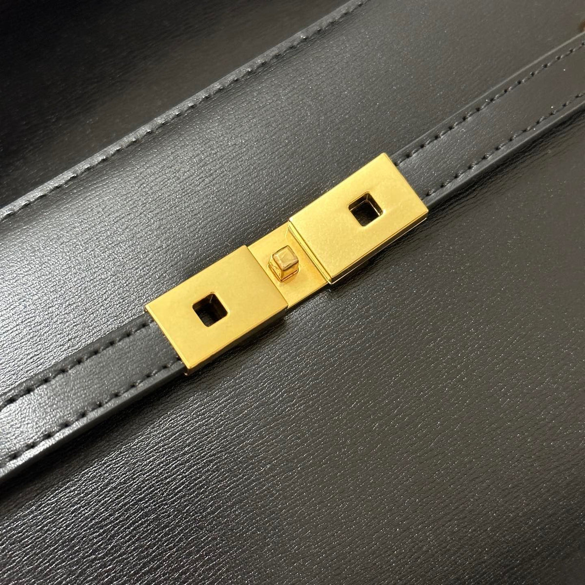 SL MANHATTAN MINI CROSSBODY BAG