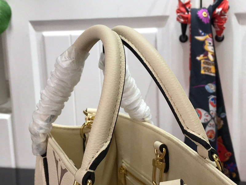 I W Fashion Lu-Vi bags - 17631