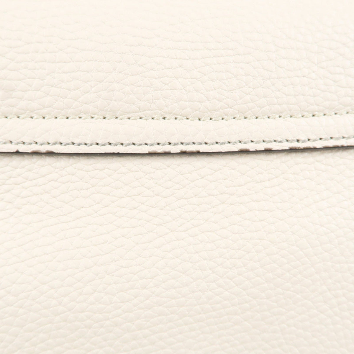 GUCCI SOHO Leather Chain Shoulder Bag Crossbody Bag Ivory 536224