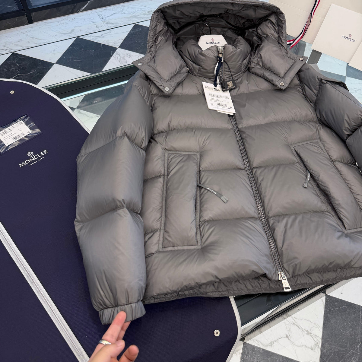MONC COUYERE JACKET