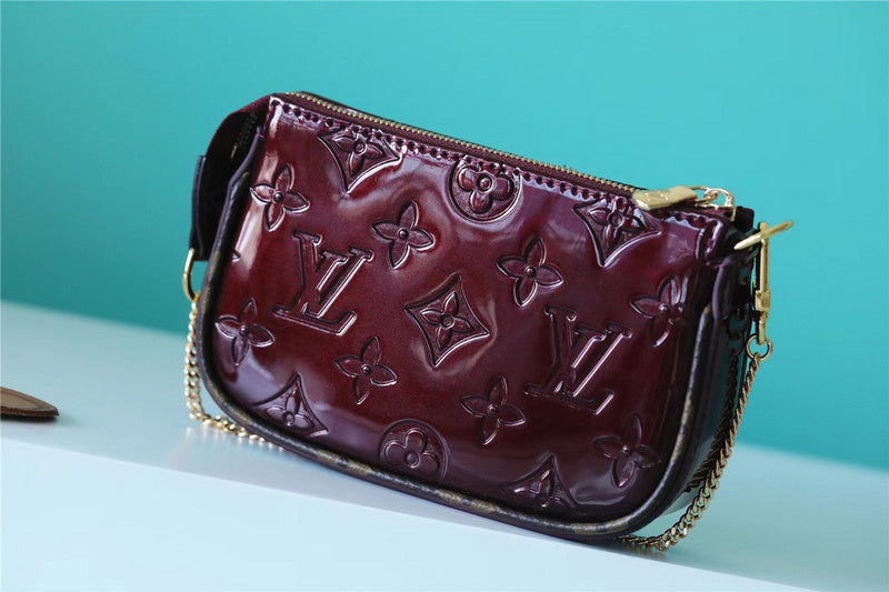 I W Fashion Lu-Vi bags - 8841