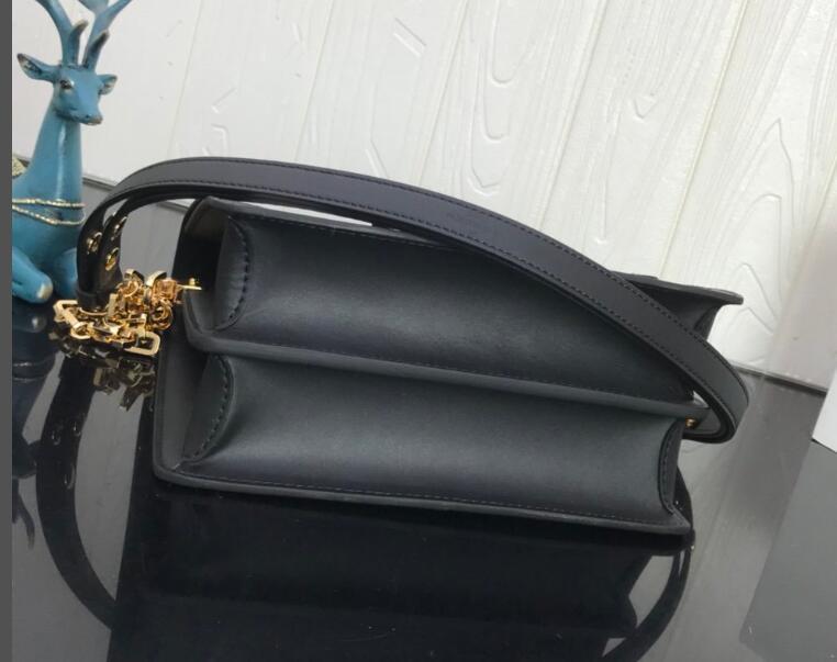Chloe’s Picks - LOV Bags - 2681
