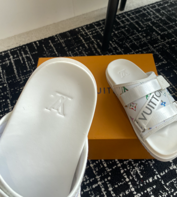 Chloe’s Picks - LOV Men Shoes - 115