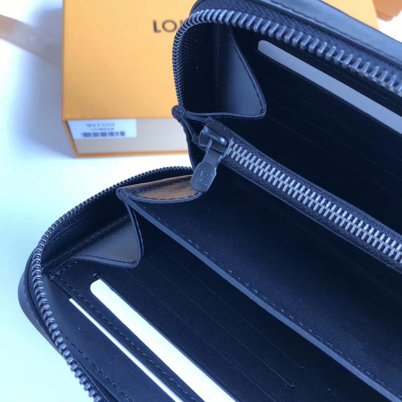 I W Fashion Lu-Vi bags - 17685