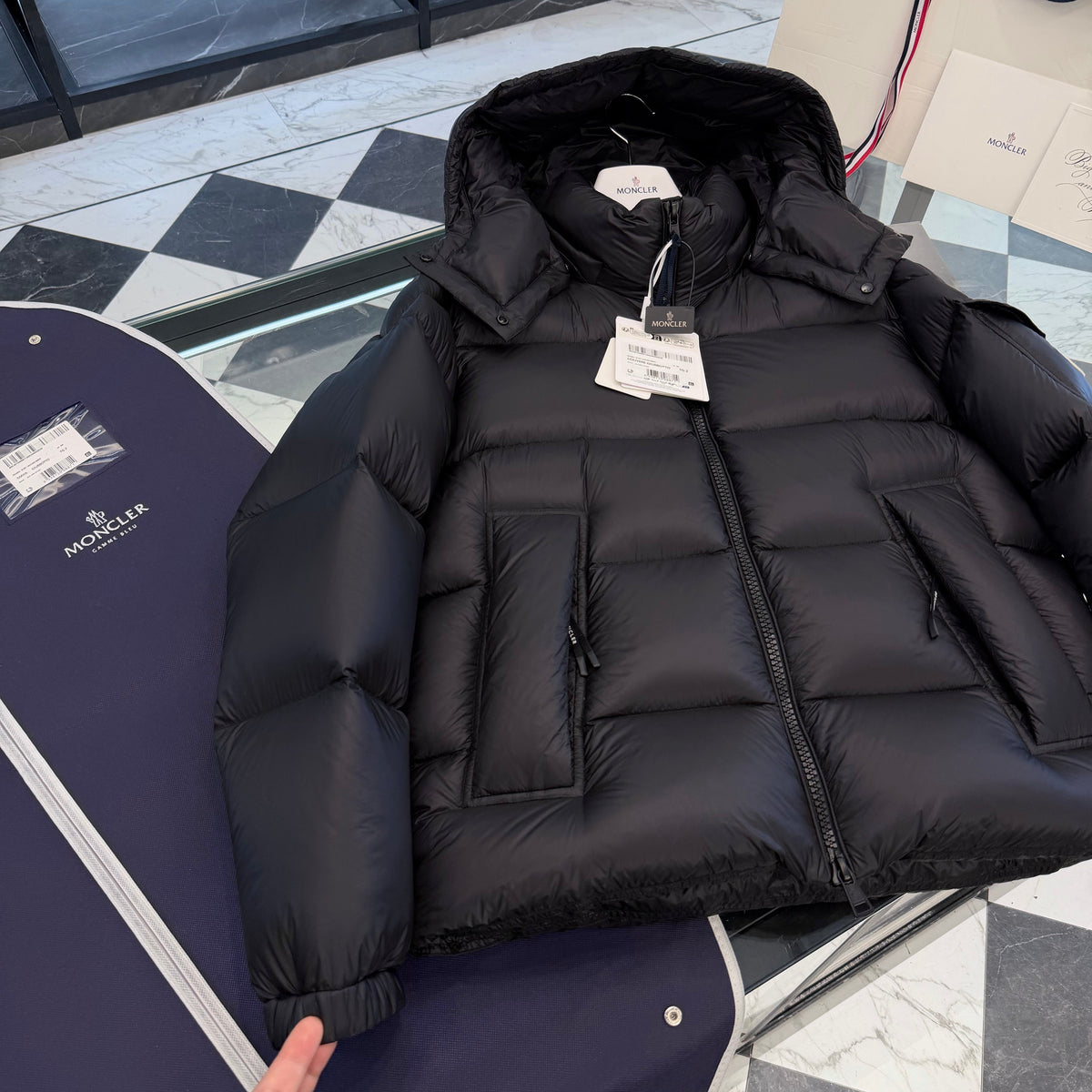 MONC COUYERE JACKET