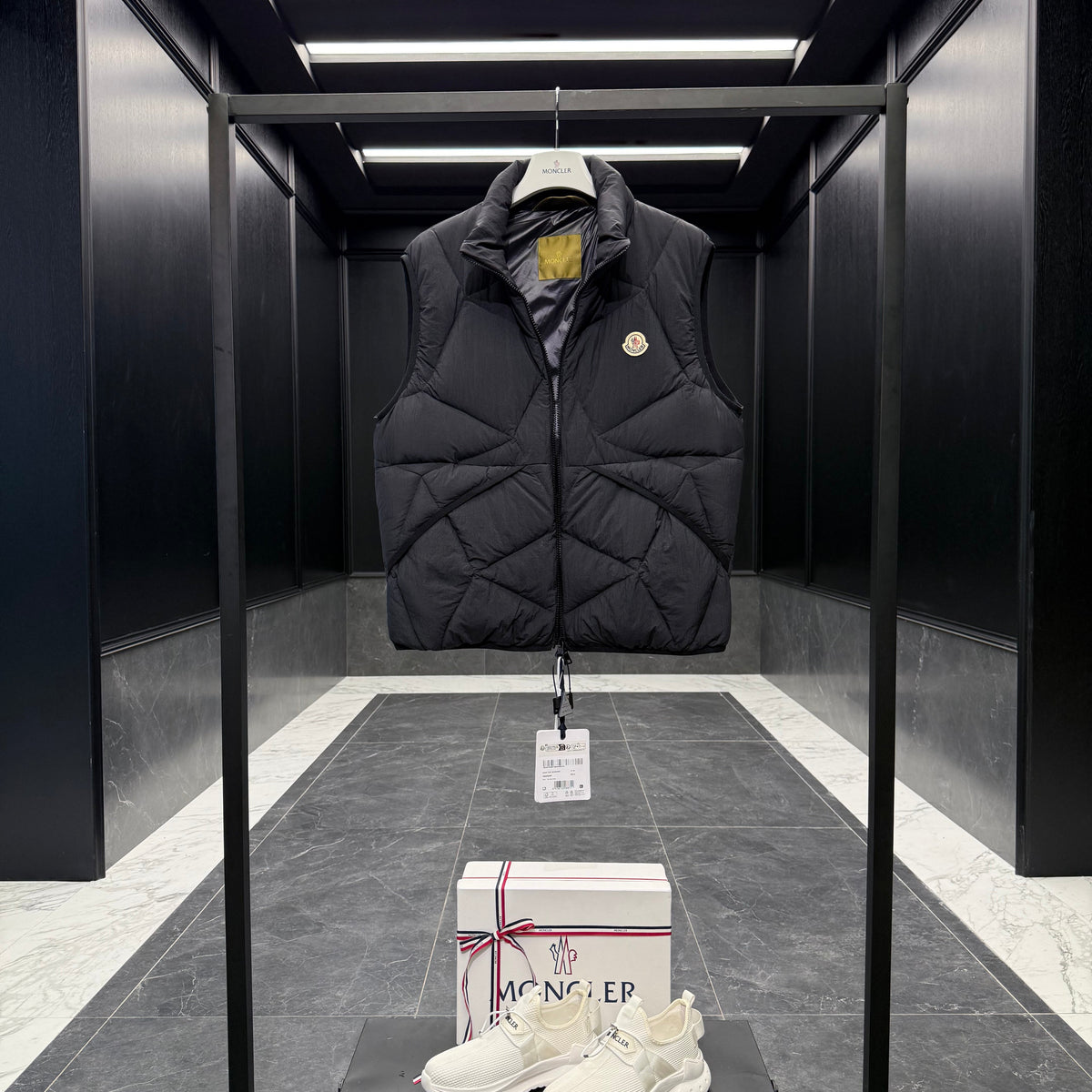 MONC VENDAVEL VEST
