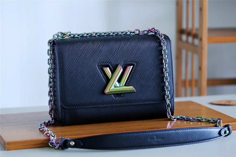 I W Fashion Lu-Vi bags - 8525