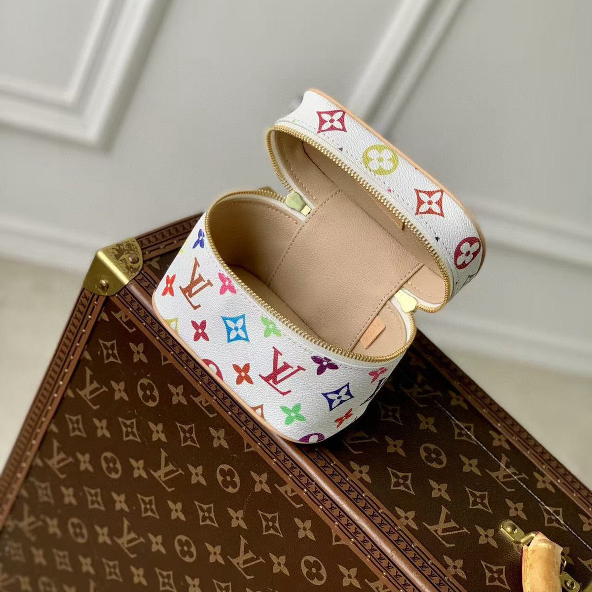 LOU NICE NANO BAG