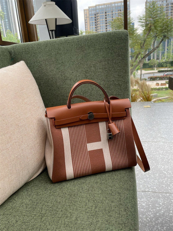 PHA - HMS Bags - 003