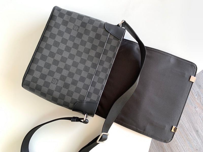 I W Fashion Lu-Vi Bags - 16949