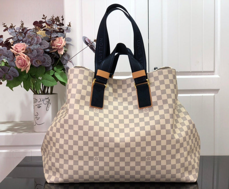 I W Fashion Lu-Vi bags - 17361