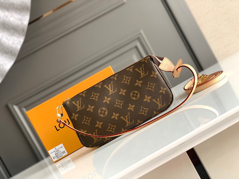 I W Fashion Lu-Vi bags - 17060