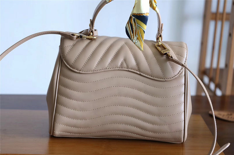 I W Fashion Lu-Vi bags - 8583