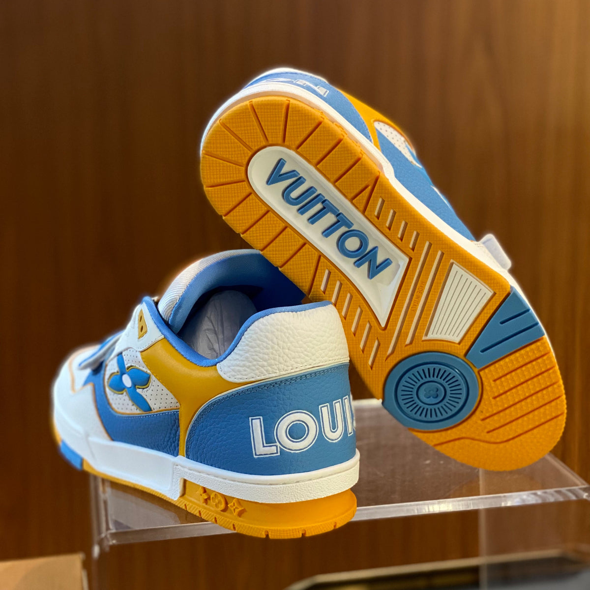 LOU TRAINERS