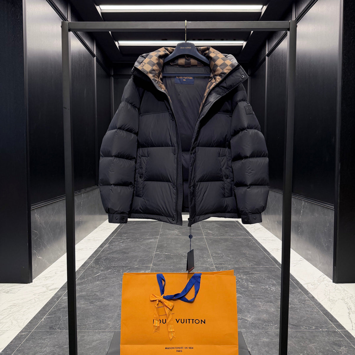 LOU PUFFER JACKET