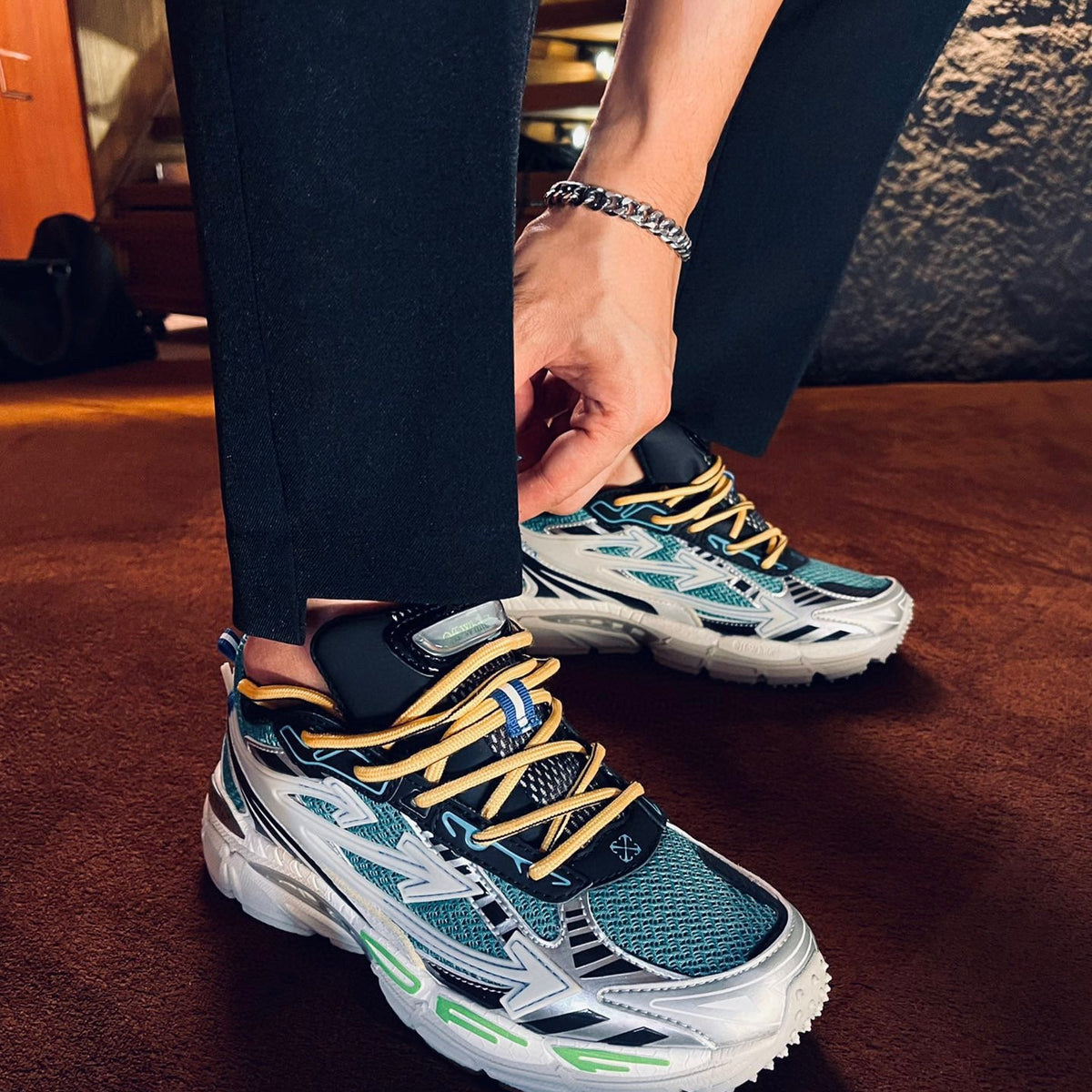 OFF W x VIRGIL ABLOH TRAINERS