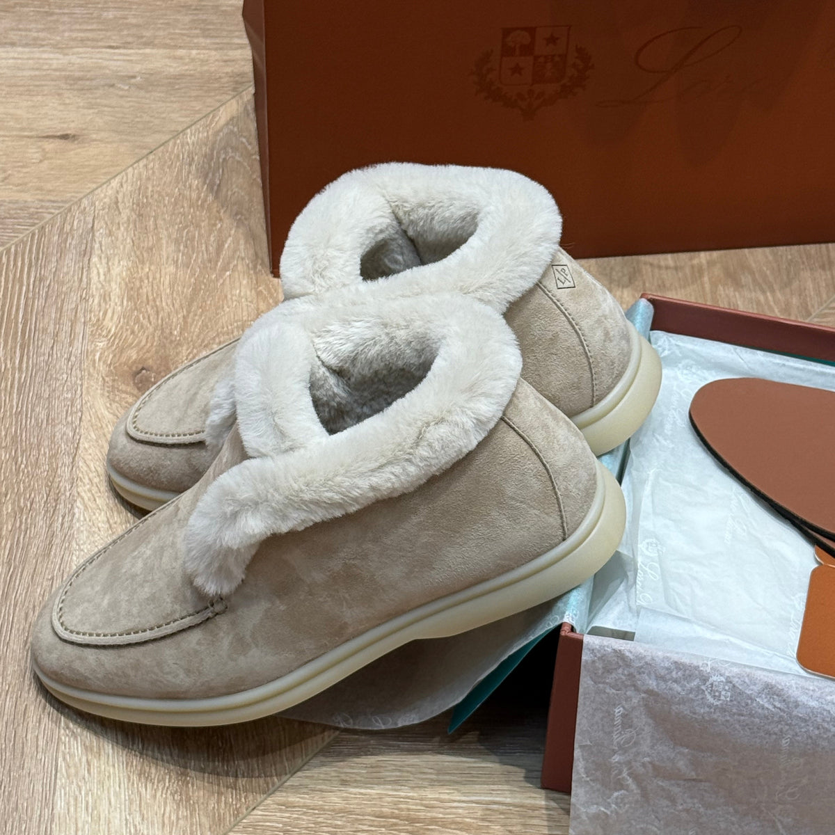 LORO P OPEN WALK BOOTS