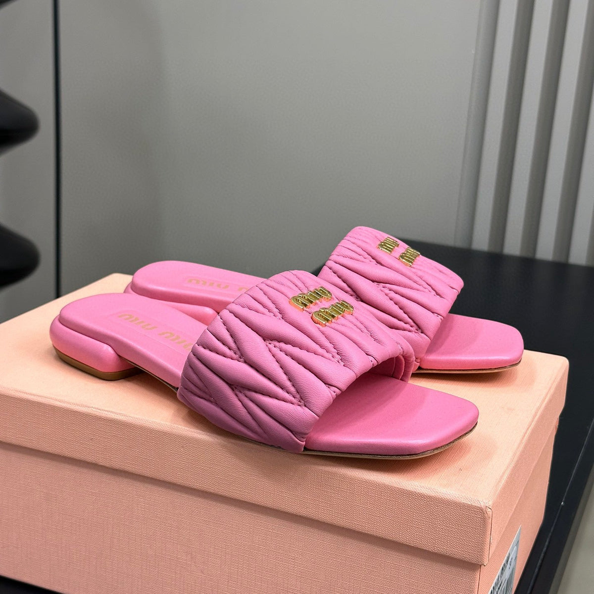 MIU M SANDALS