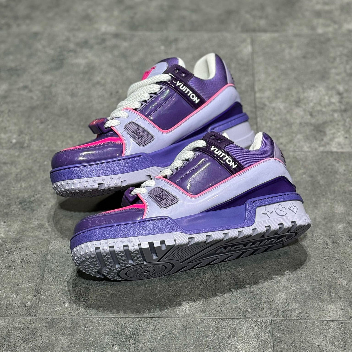 LOU TRAINERS