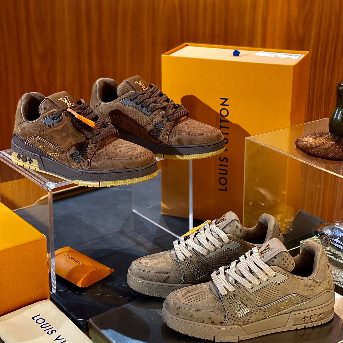 LOU TRAINERS