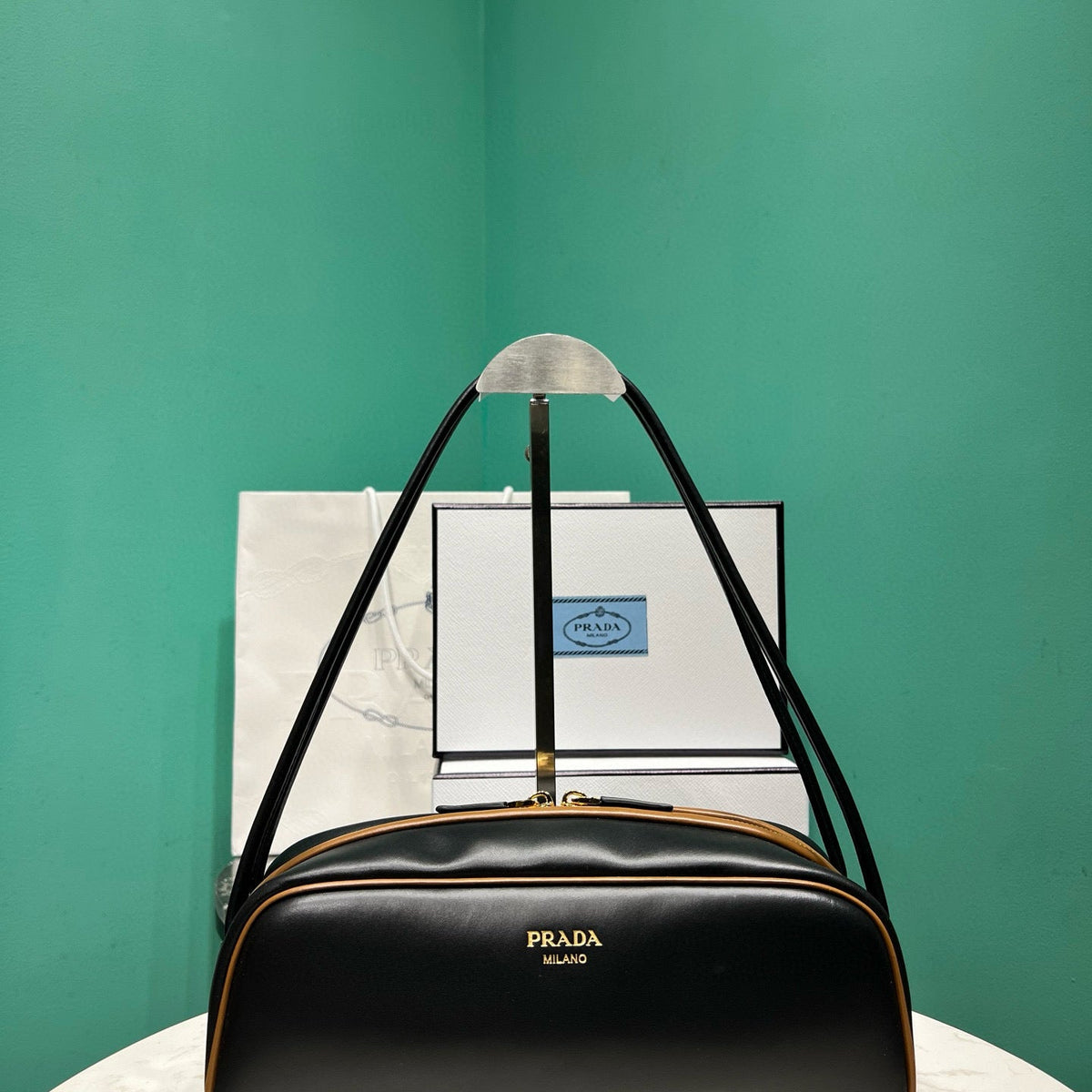 PD SWING SHOULDER BAG