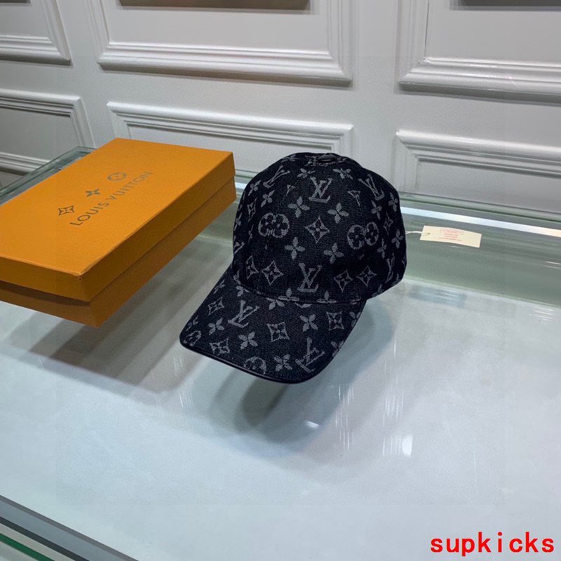 Louis Vuitton Luxury Cap