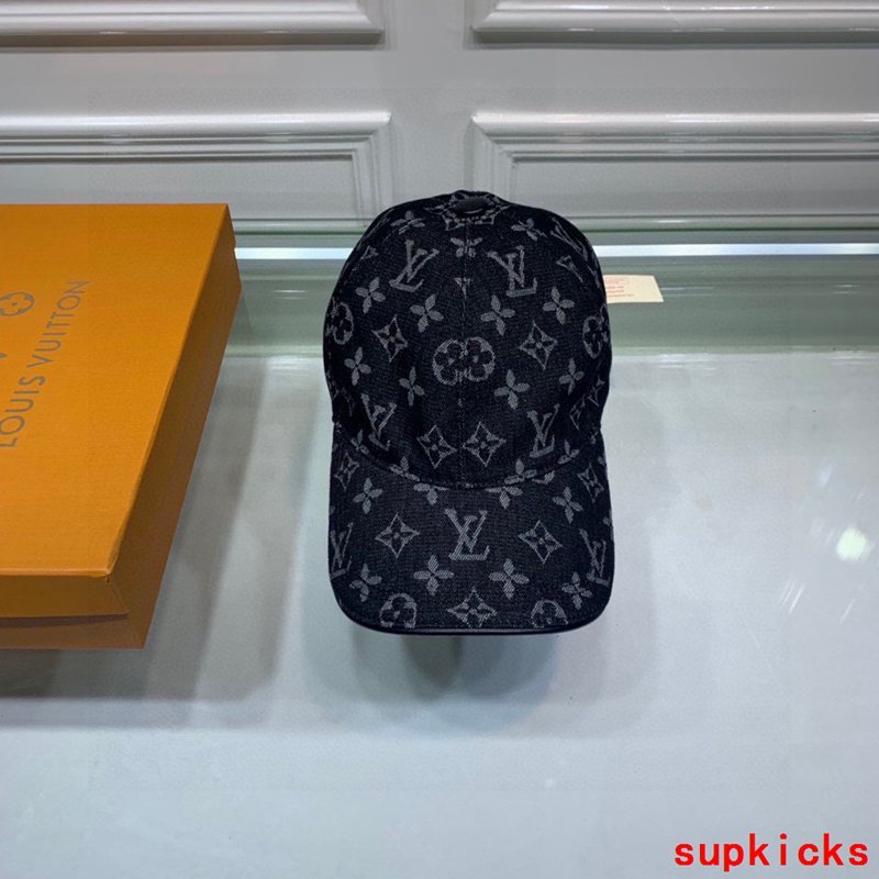 Louis Vuitton Luxury Cap