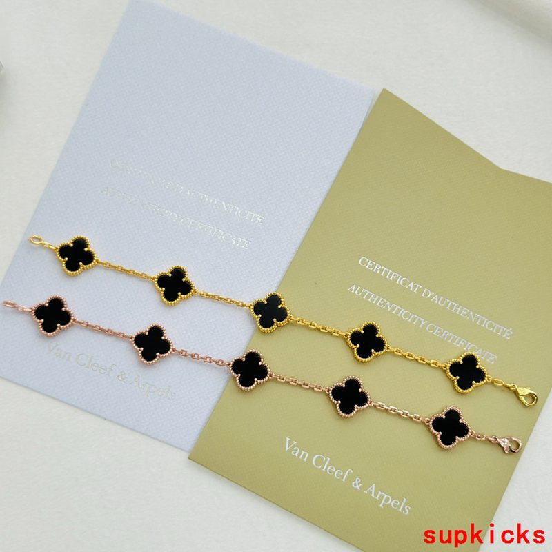 Van Cleef & Arples Jewelry