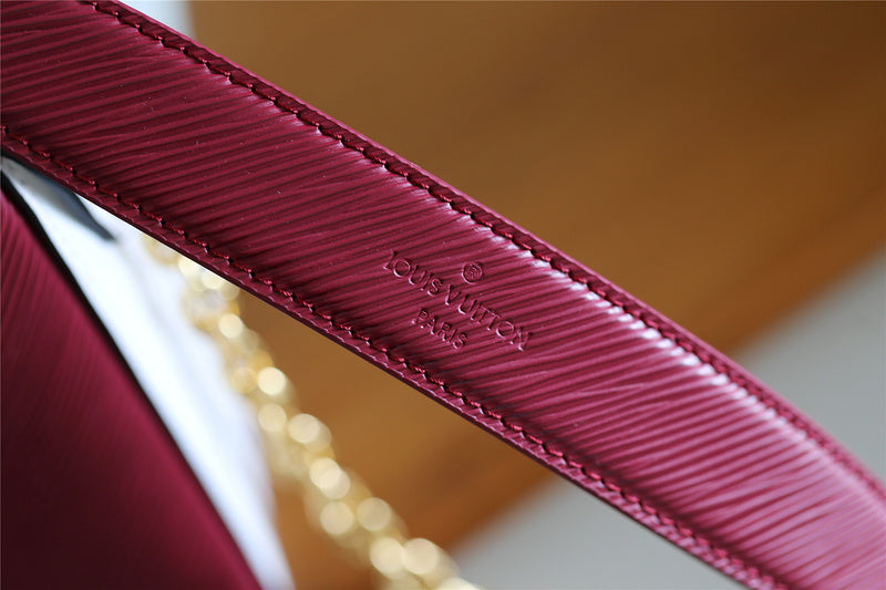 I W Fashion Lu-Vi bags - 8520