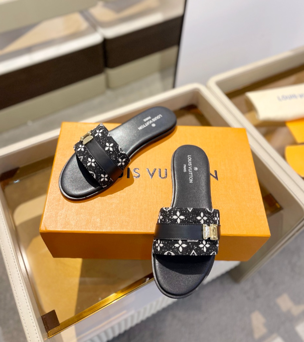 Chloe’s Picks - LOV Women Shoes - 044