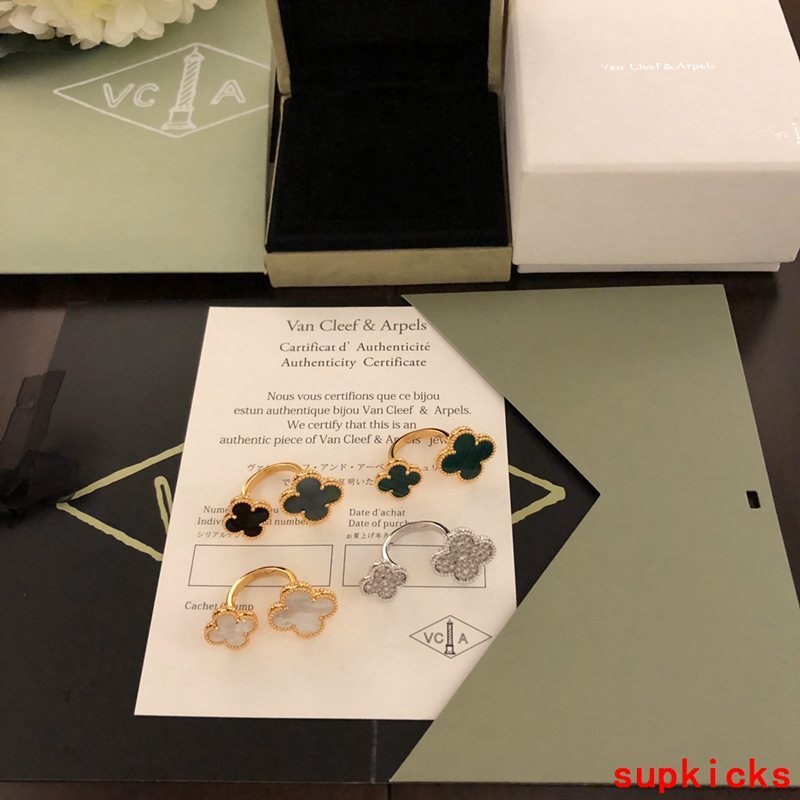 Van Cleef & Arples Jewelry