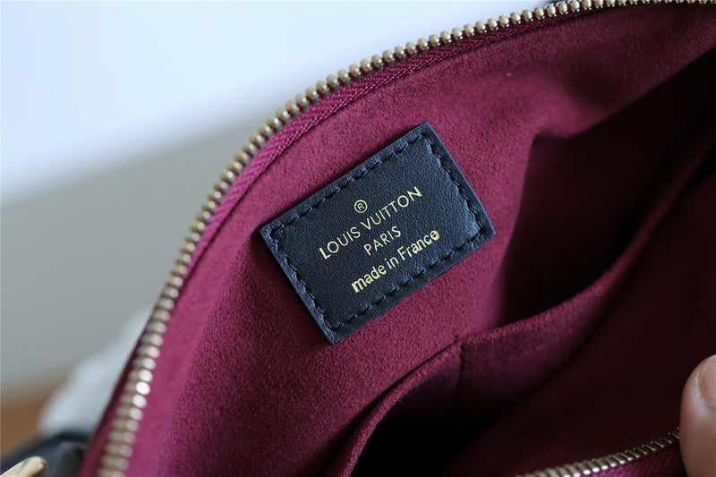 I W Fashion Lu-Vi bags - 8013