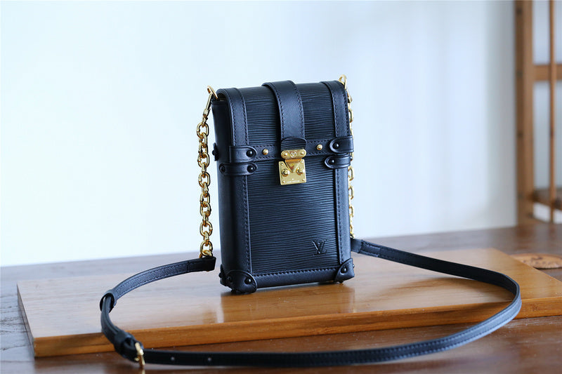 I W Fashion Lu-Vi bags - 9047