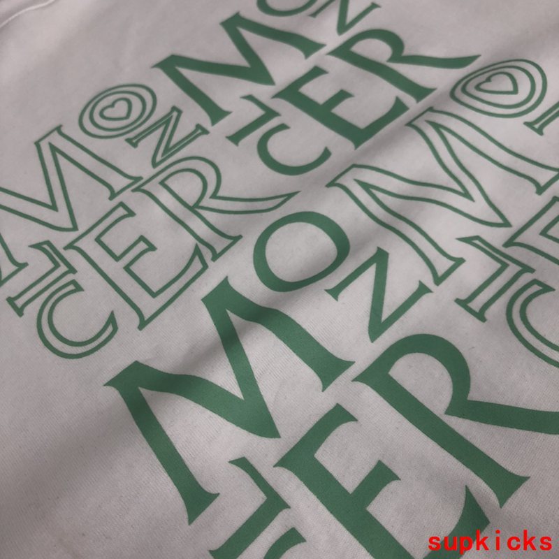 Moncler Luxury Cloth