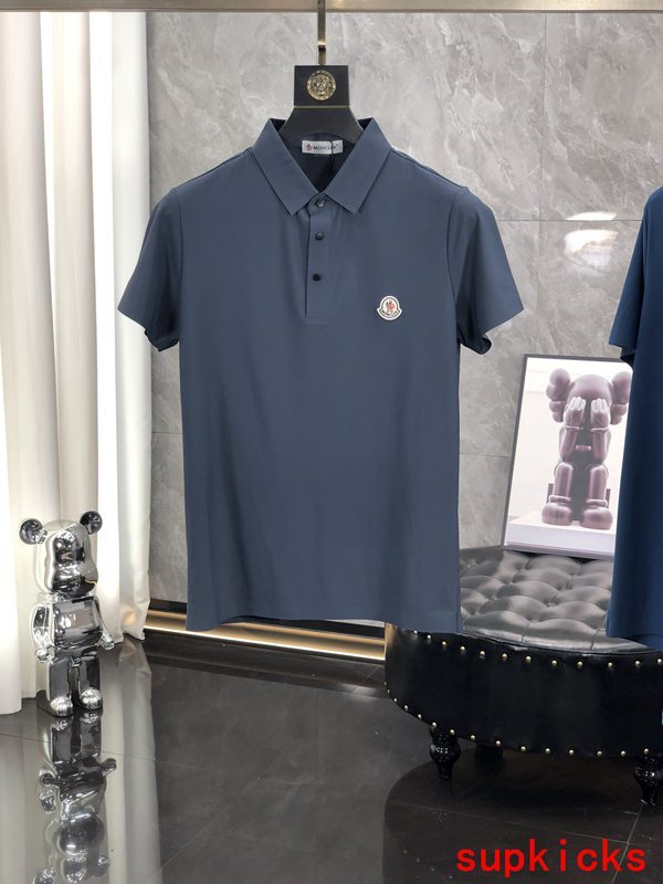 Moncler Luxury Cloth