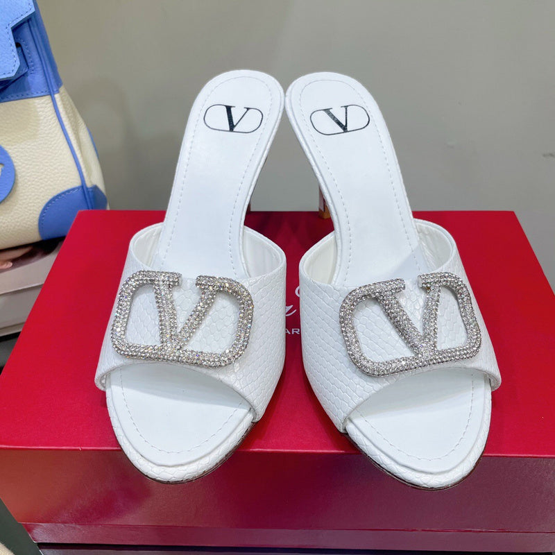 Valentino GARAVANI Luxury Shoes