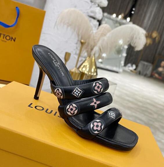 Chloe’s Picks - LOV Women Shoes - 1147
