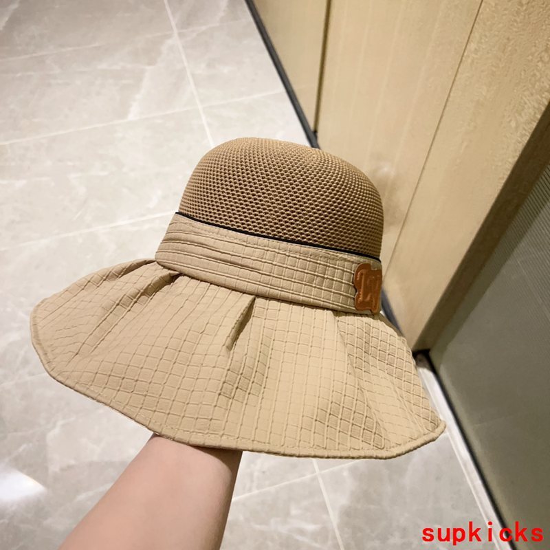 Louis Vuitton Luxury Cap