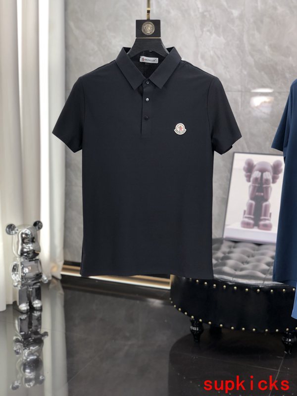 Moncler Luxury Cloth