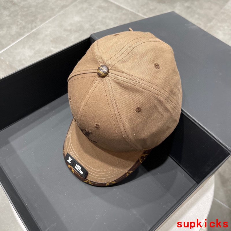 Louis Vuitton Luxury Cap