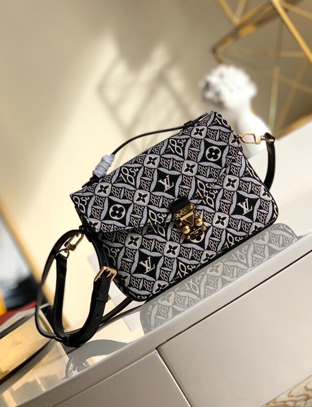 Chloe’s Picks - LOV Bags - 2609