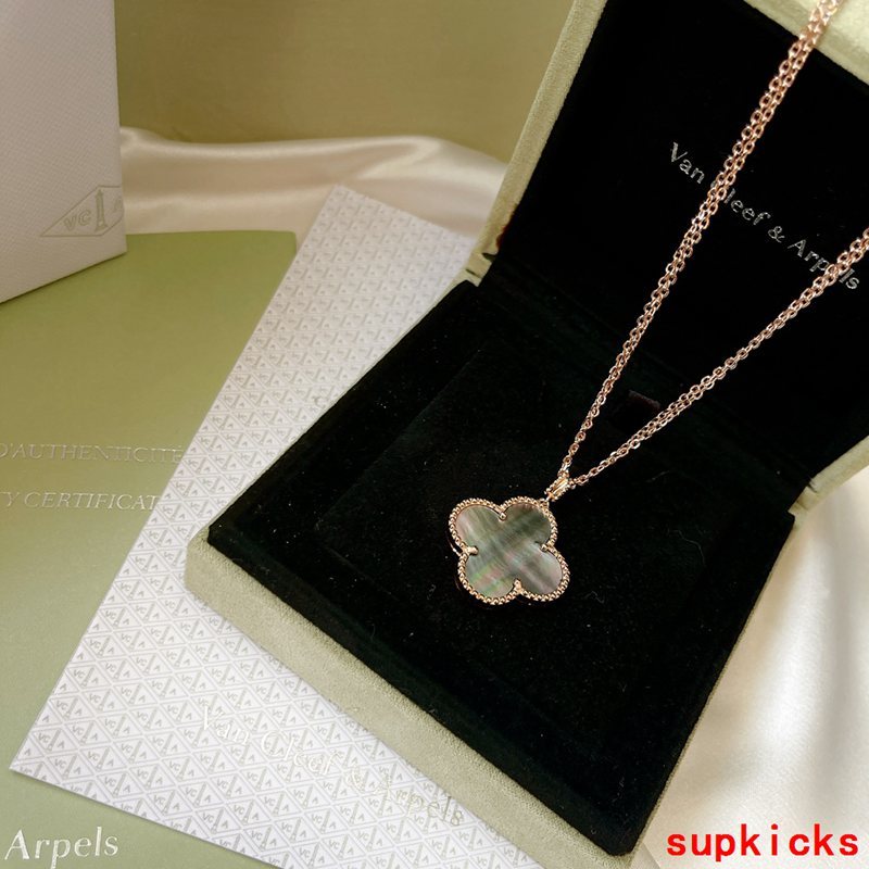Van Cleef & Arples Jewelry