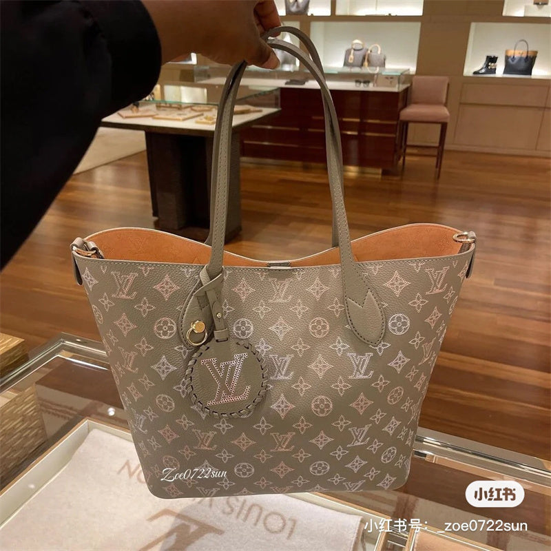PHA - LOV Bags - 431