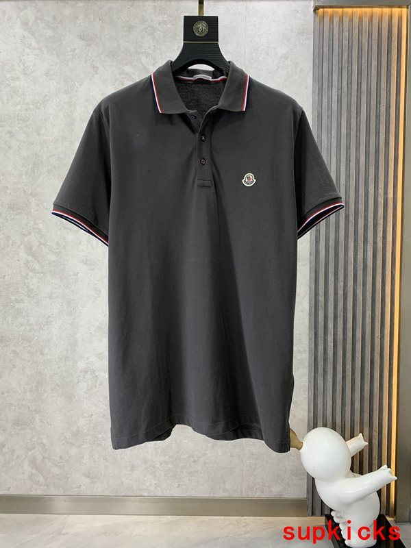 Moncler Luxury Cloth