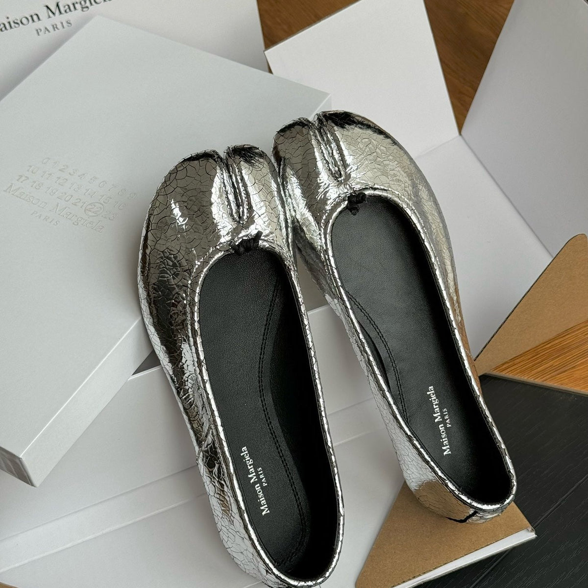 MAISON M TABI BALLET FLATS