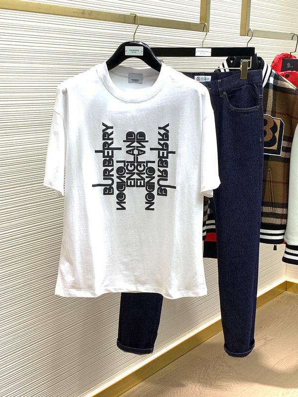 Burberry T-Shirts - 352