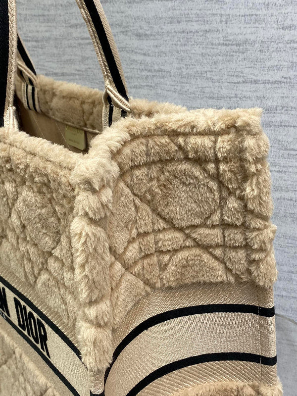 ENT - DOR Bags - 696