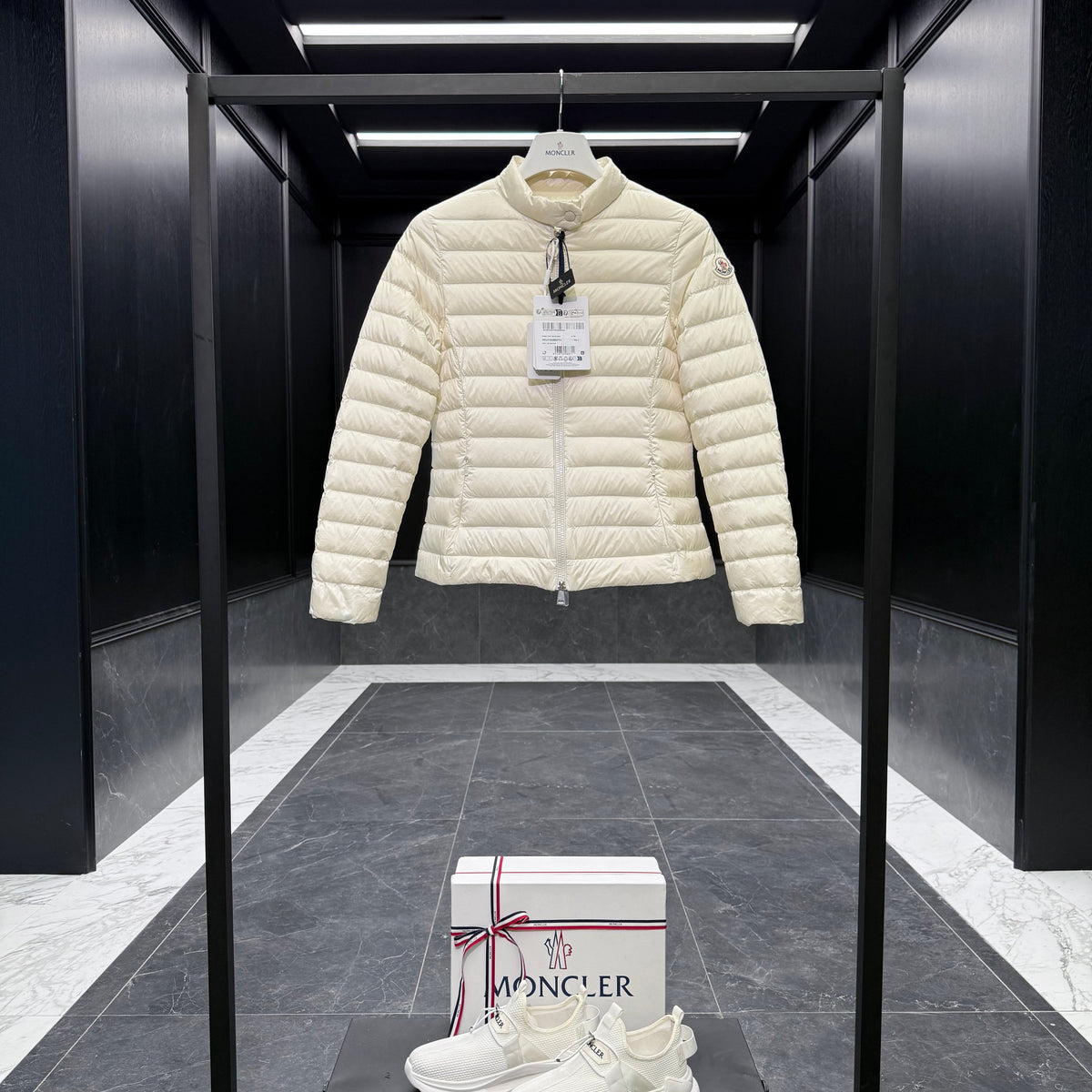 MONC IGELLE JACKET