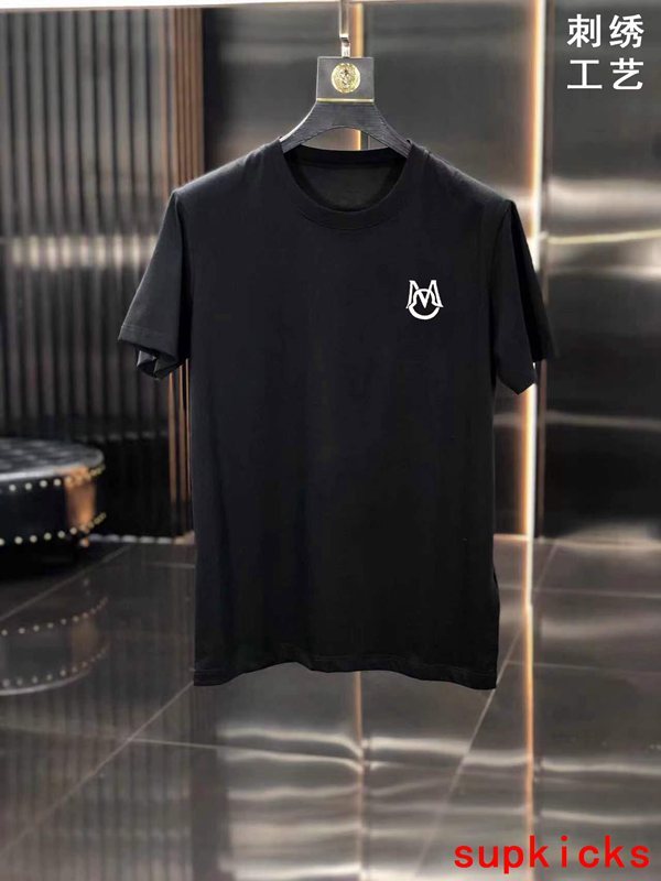 Moncler Luxury Cloth