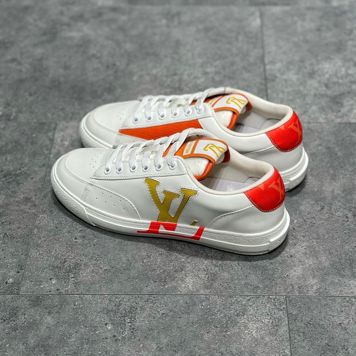 LOU TRAINERS